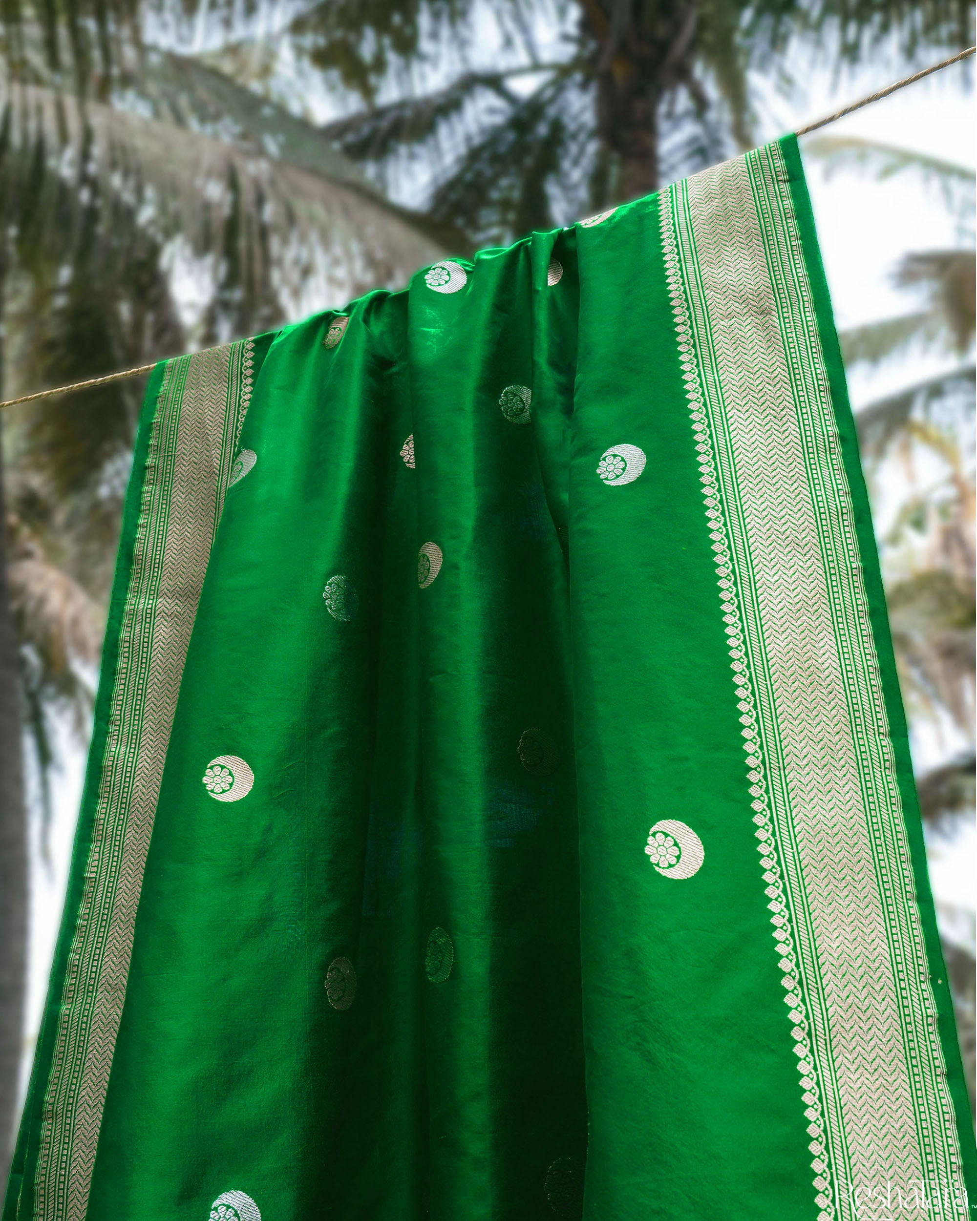 Bottle Green Pure Katan Silk Banarasi Handloom Kadhua Dupatta