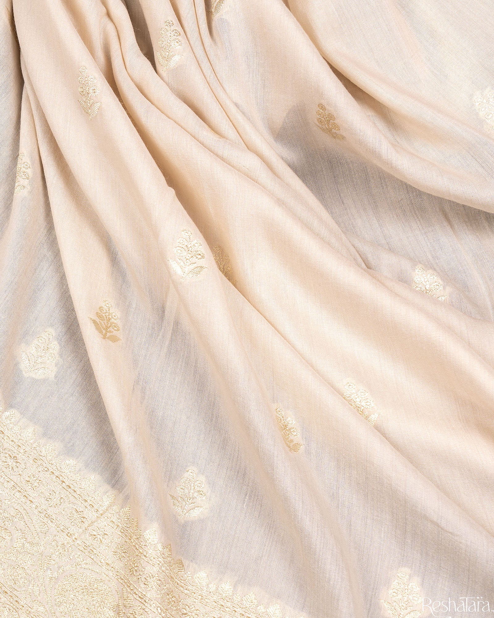 Pearl White Munga Silk Banarasi Handloom Saree