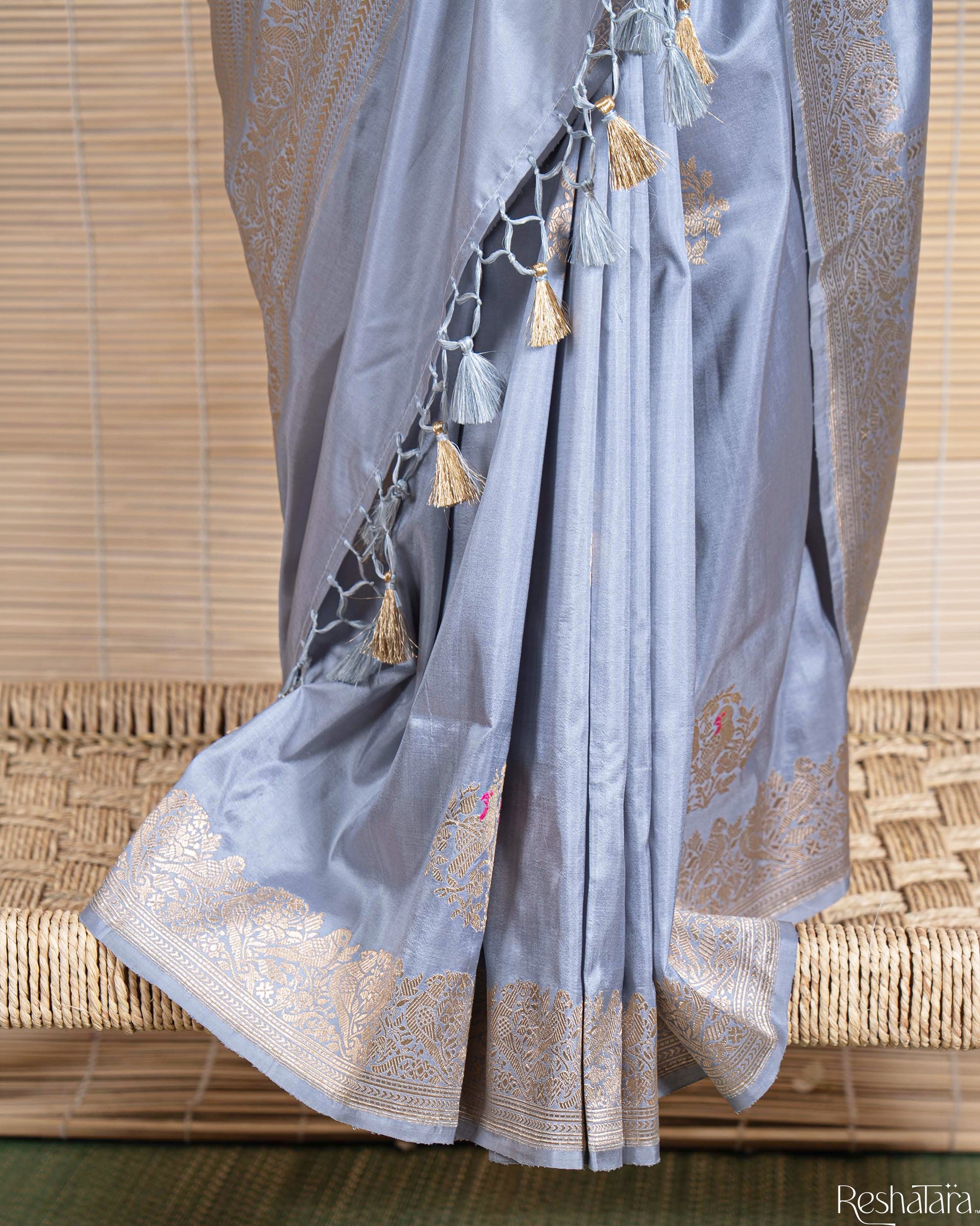 Lavender Grey Meenadar Kadhua Pure Katan Silk Banarasi Handloom Saree