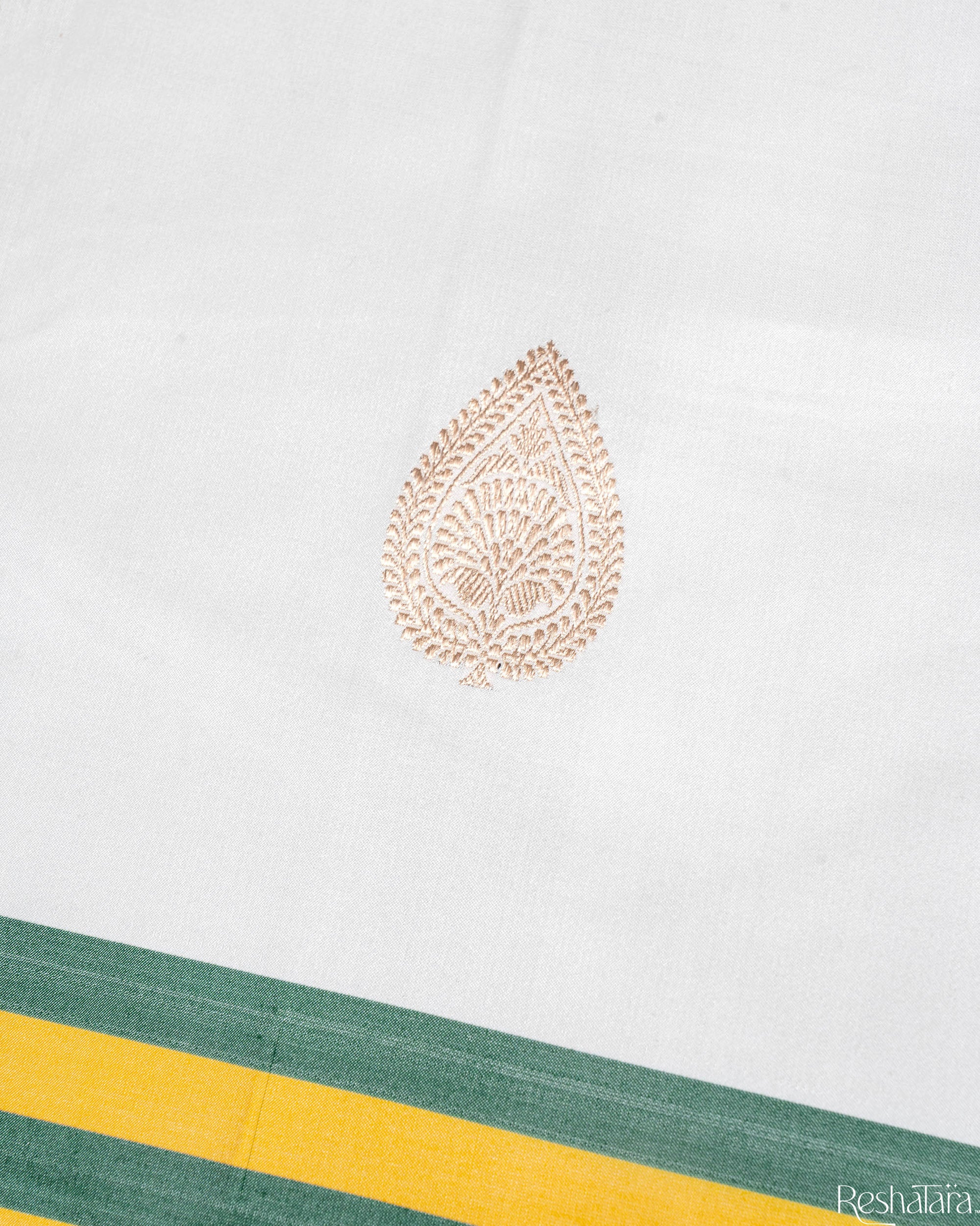 Pearl White Kadhua Mulberry Banarasi Silk Handloom Saree