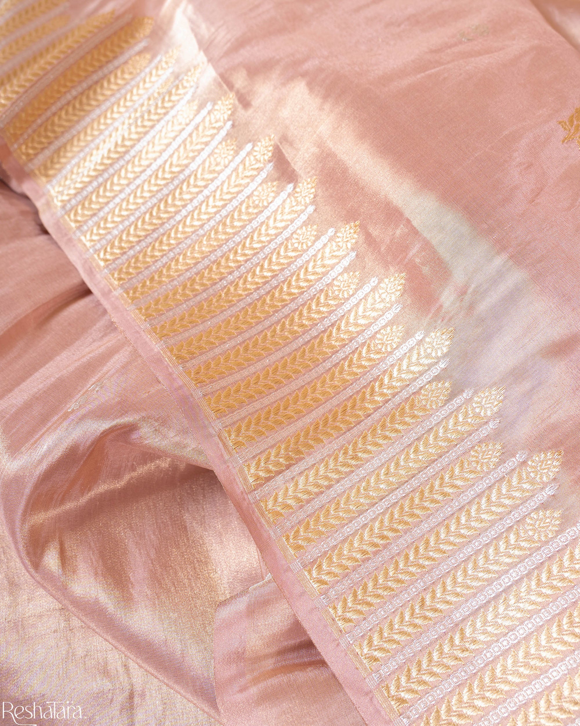 Peachy Pink Kadhua Tissue Silk Banarasi Handloom Saree