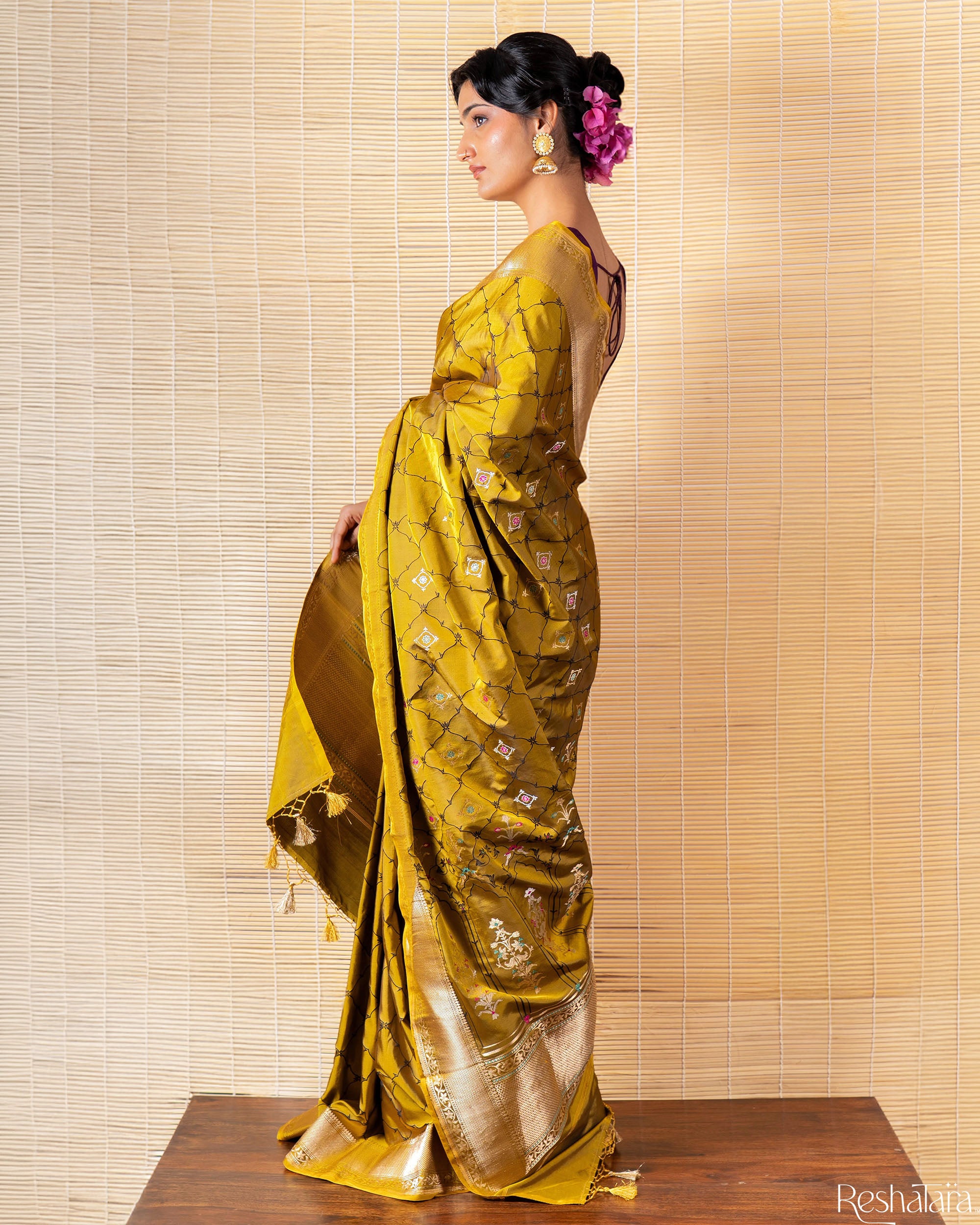 Dusty Olive Green Meenadar Tanchoi Pure Katan Silk Banarasi Handloom Saree