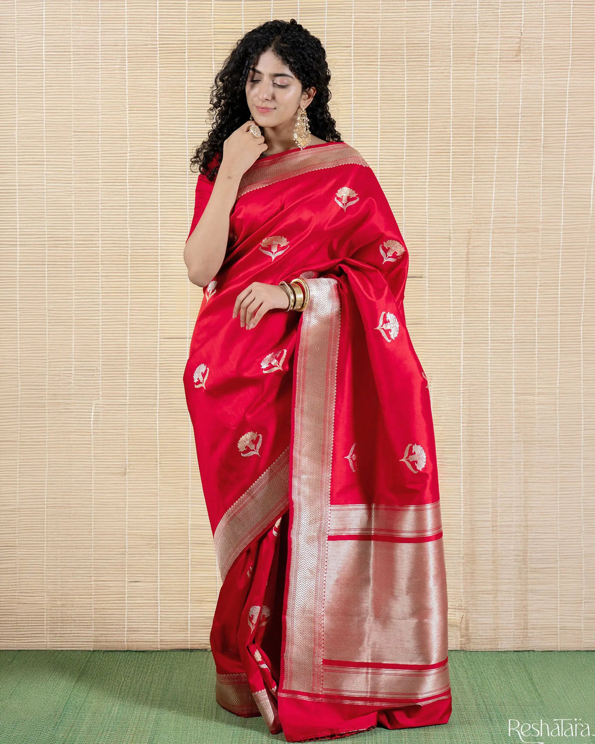 Vibrant Red Sona Rupa Kadhua Pure Katan Silk Banarasi Handloom Saree