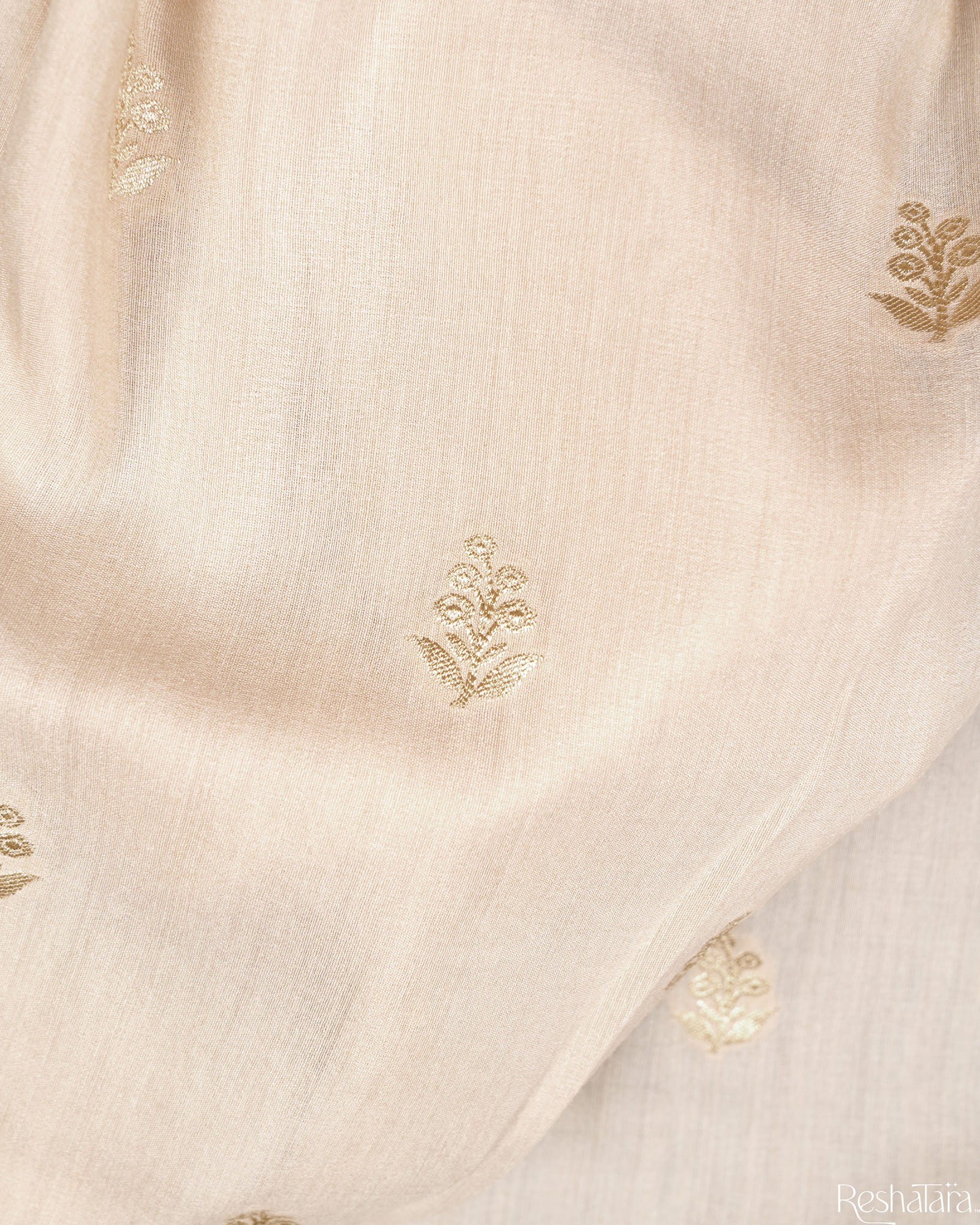 Pearl White Munga Silk Banarasi Handloom Saree