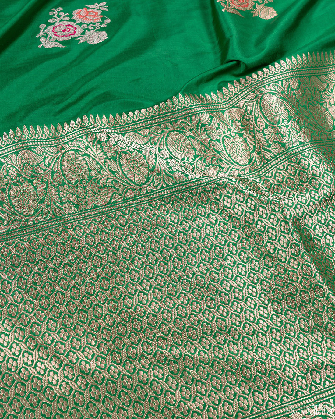 Vibrant Green Sona Rupa Meenadar Kadhua Pure Katan Silk Banarasi Handloom Saree